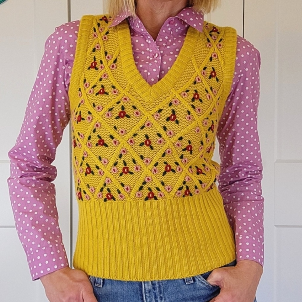 Anthropologie TwentyOne Embroidered Sweater Vest SET
